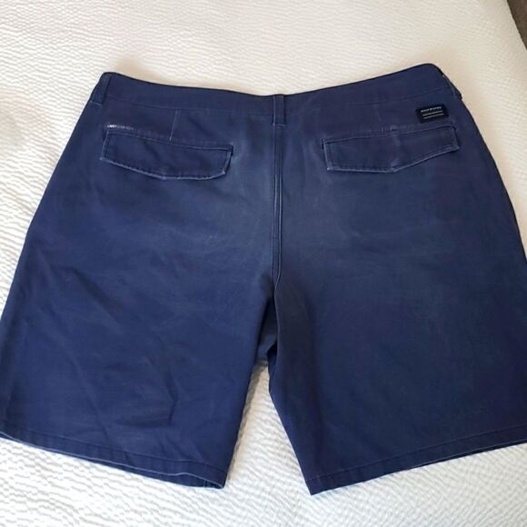Quicksilver Men's Amphibians Blue Shorts, size 38 - Picture 4 of 7